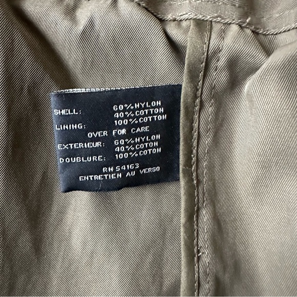 Cole Haan Women’s Olive green RainJacket with detachable Hood - Picture 10 of 13